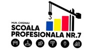 Logo der Berufsschule Nr. 7 Chișinău: Baukrane, farbige Balken (blau, gelb, rot) und Icons für Handwerkswerkzeuge.